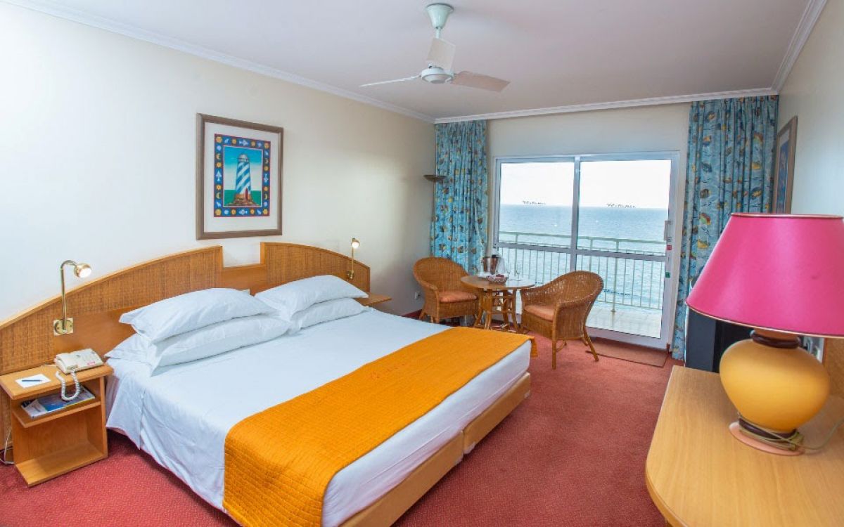 imagini hotel PESTANA BAY